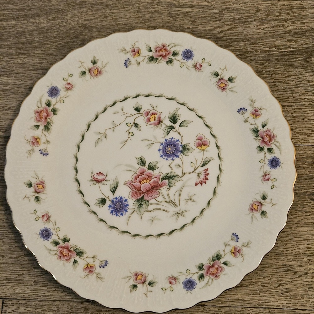 10.5-inch cake or serving plate Andrea Sadek Spring Night floral white porcelain